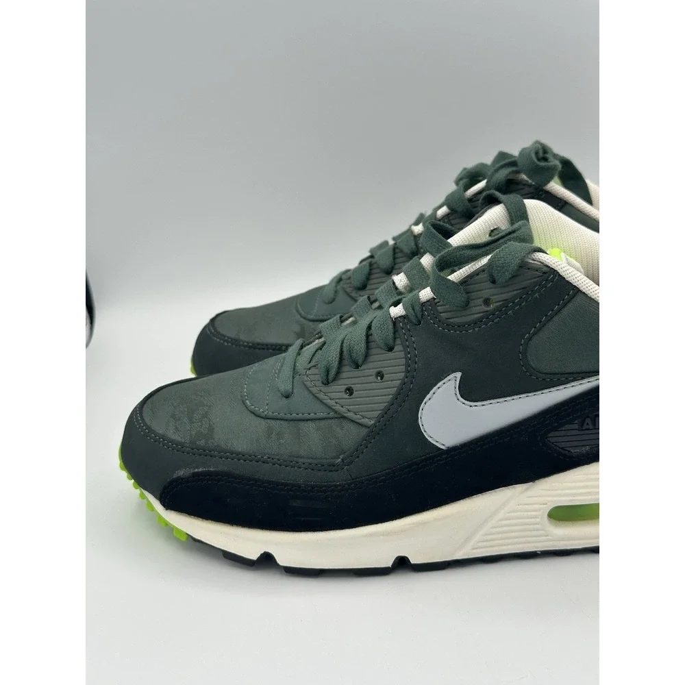 Nike Air Max 90 Premium Vintage Green Paisley 333888-303 Men's Size 9